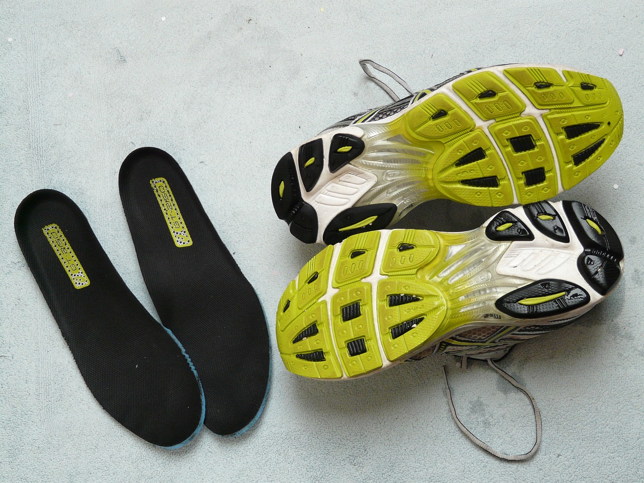 Hard or soft insoles, which is better?